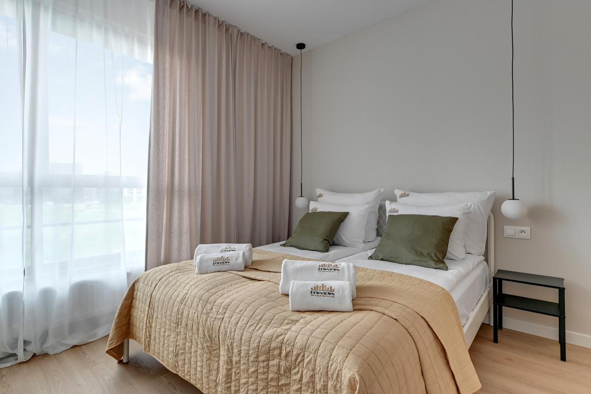 Doki Living - Foodhall & Parking By Downtown Apartments Gdańsk Eksteriør bilde