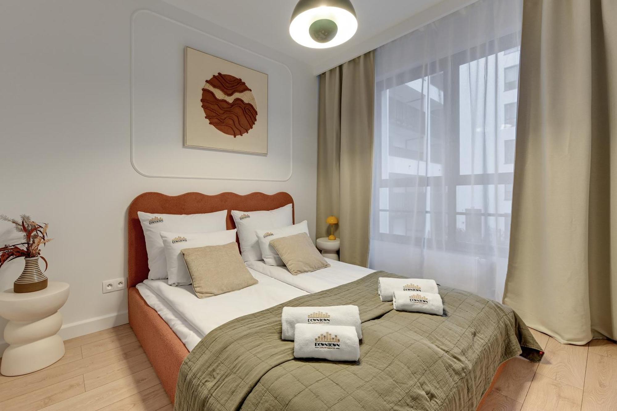 Doki Living - Foodhall & Parking By Downtown Apartments Gdańsk Eksteriør bilde