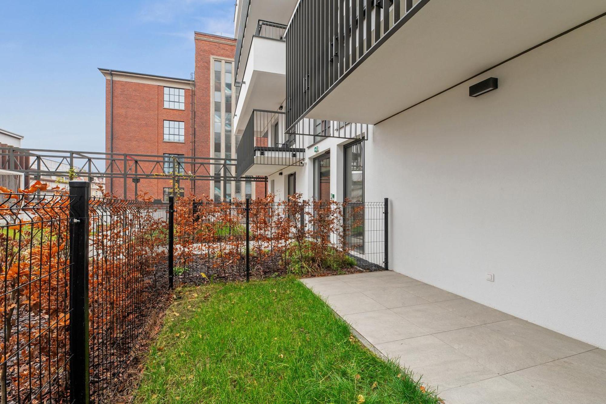 Doki Living - Foodhall & Parking By Downtown Apartments Gdańsk Eksteriør bilde